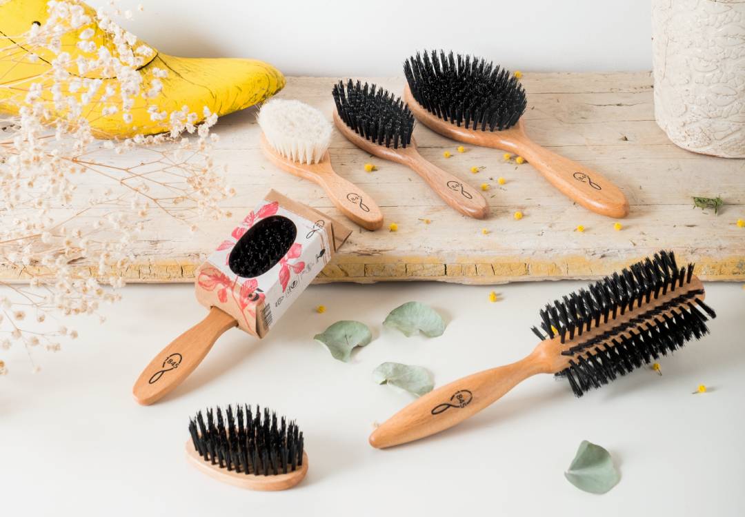 Lire la suite à propos de l’article Brosses à cheveux lissantes