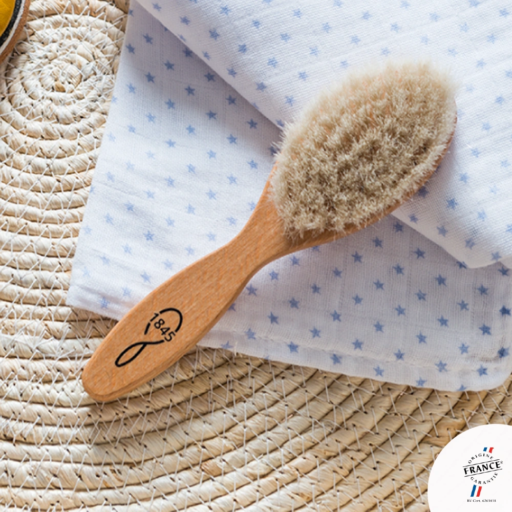 Peigne brosse pour bébés